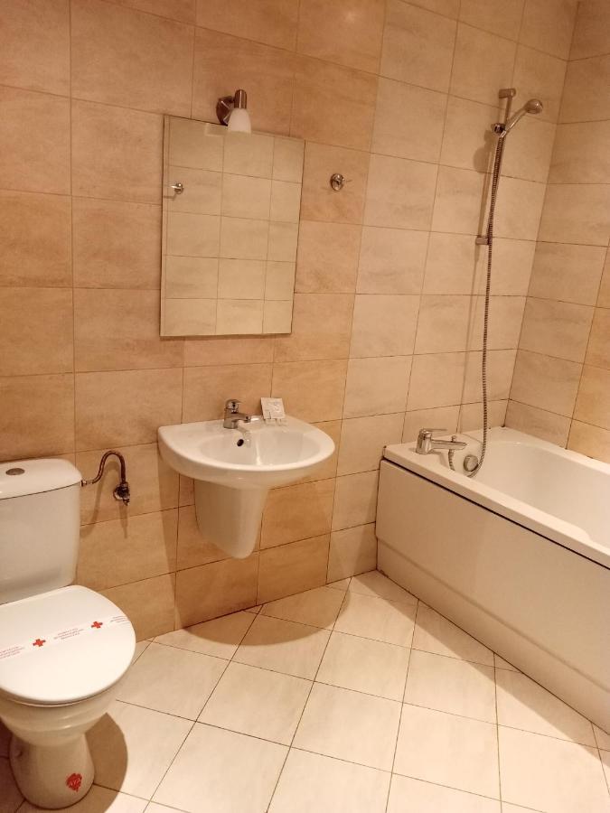 Park Hotel Stratesh Lovech Ngoại thất bức ảnh
